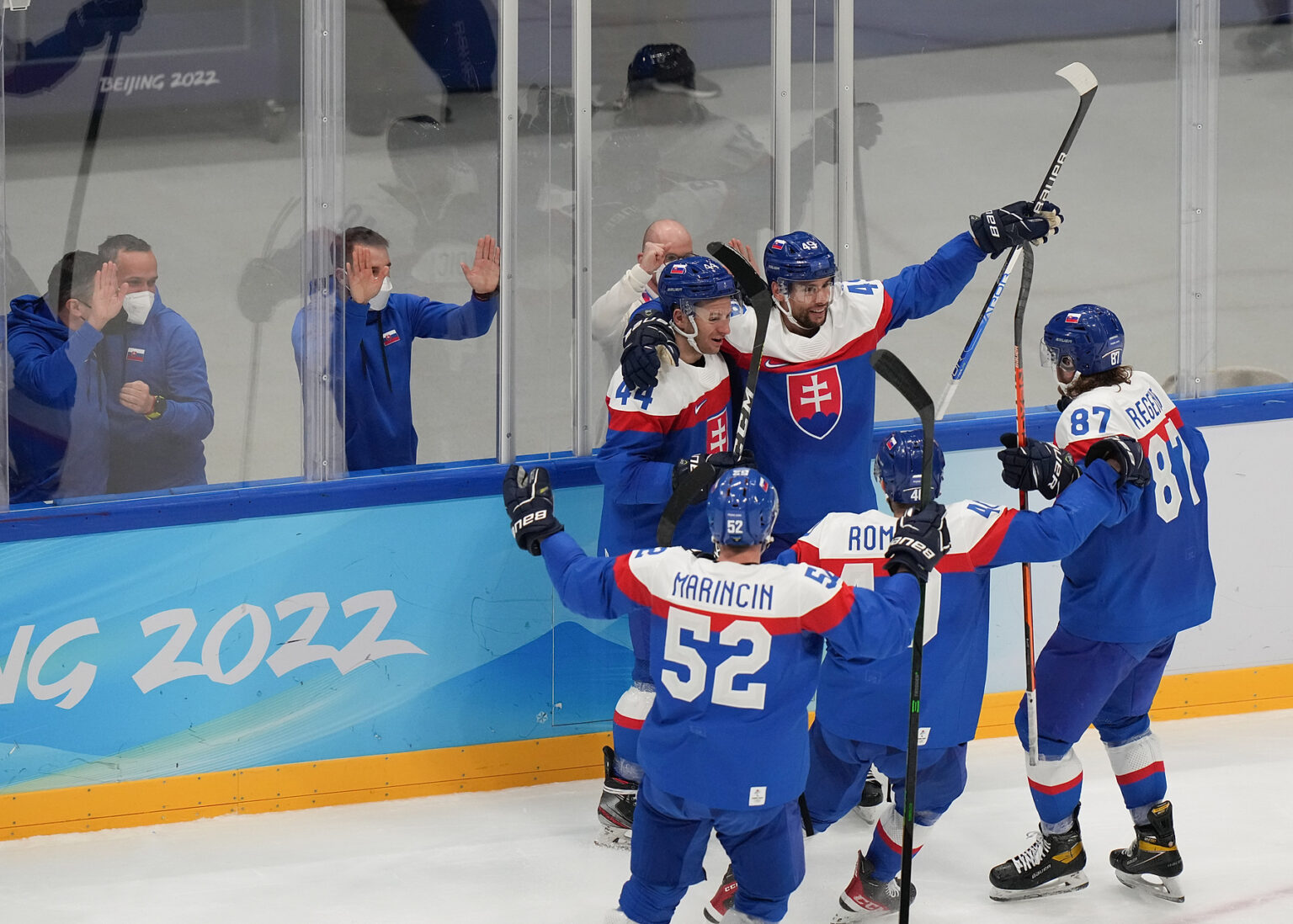 Hokej na żywo. Gdzie oglądać? Transmisje live, online stream