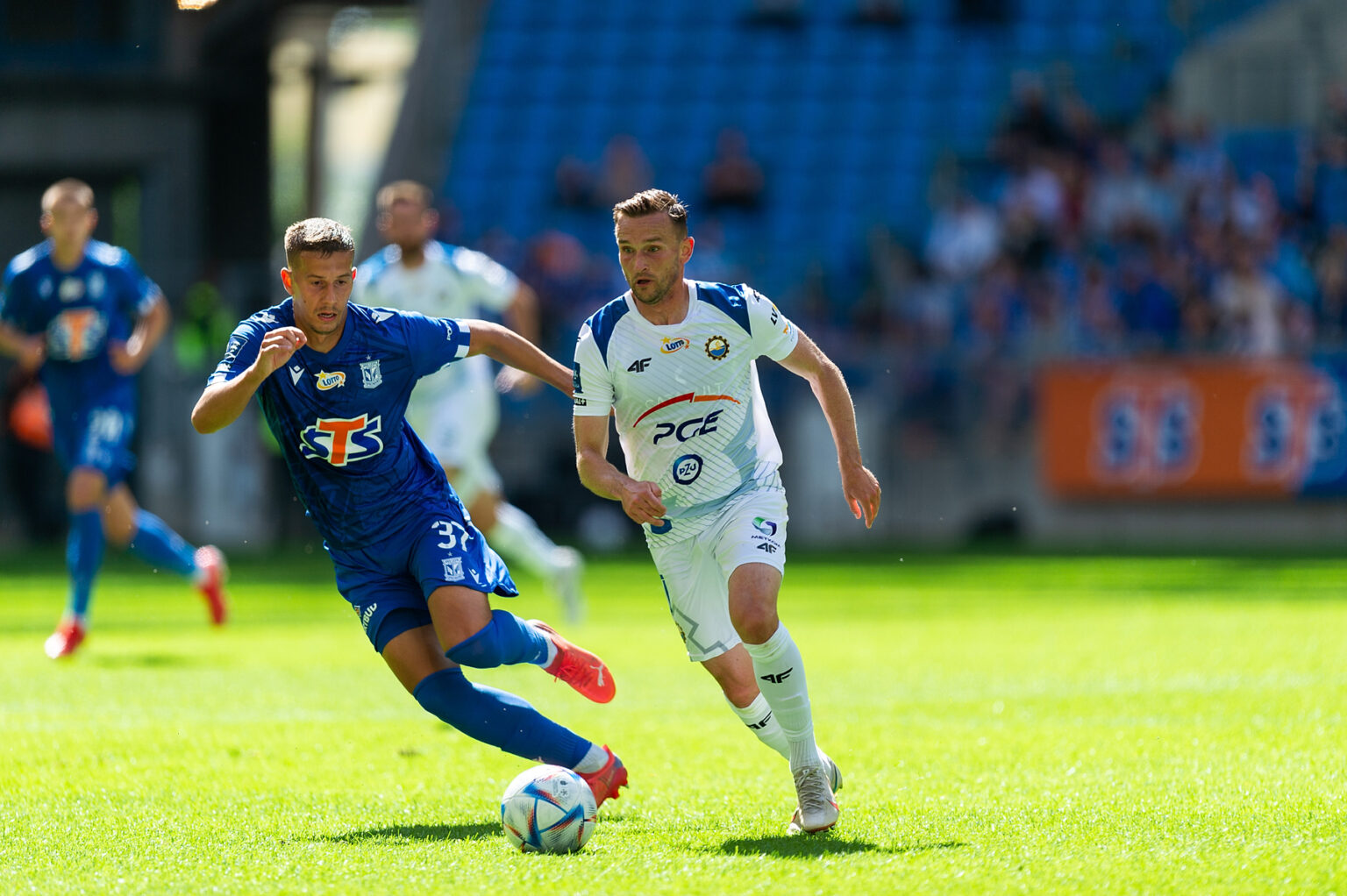 Lech - Stal Mielec. Gdzie oglądać? Transmisja online, livestream, TV